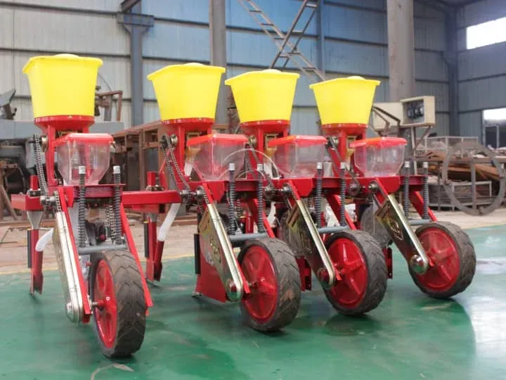 4-row corn planter